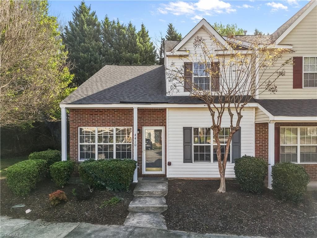 Stick/Site Built at 4410 Carlys Way, Greensboro NC 27410, photo 2 of 19