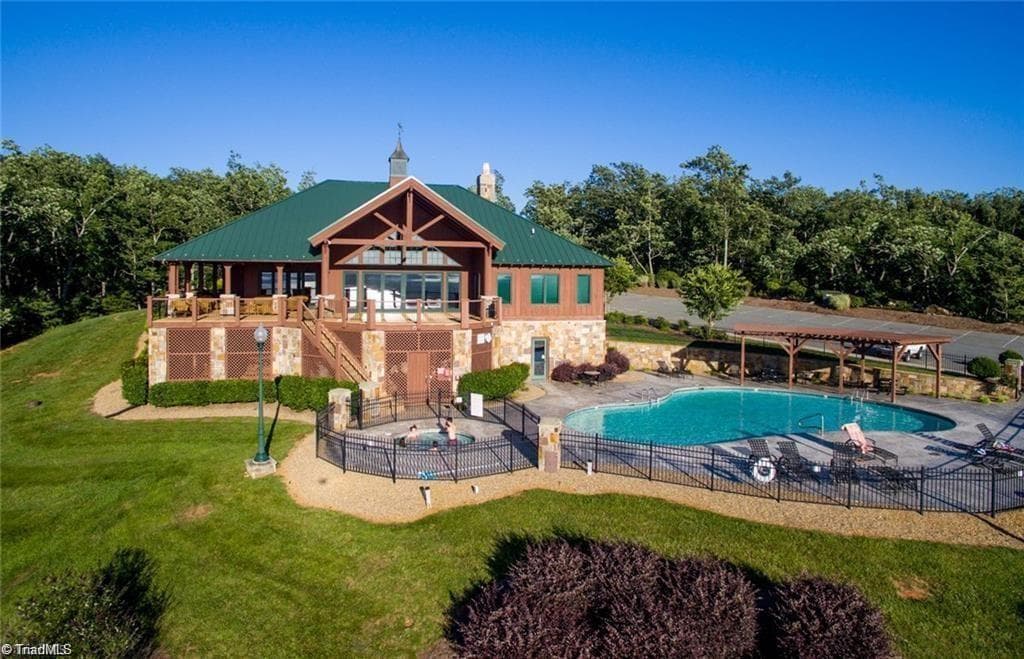 Single Family Residence at 532 Rocky Cove Lane, Denton NC 27239, Denton, photo 4 of 13