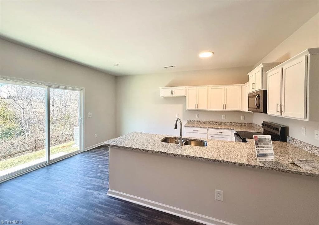 Stick/Site Built at 1118 Brooksridge Way, Whitsett NC 27377, photo 15 of 29