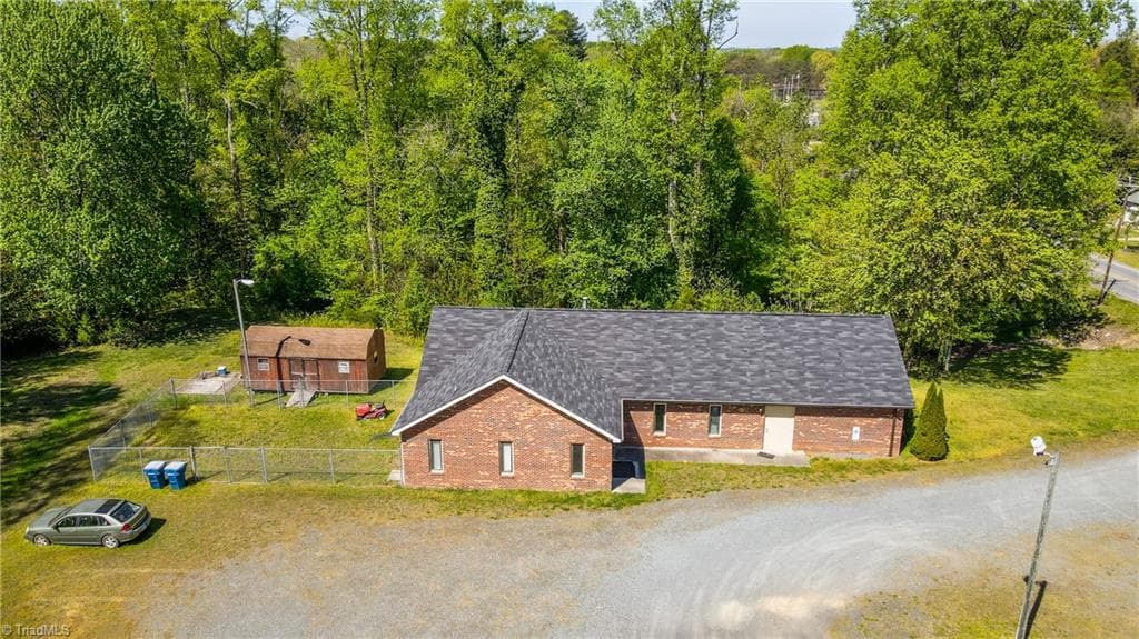 Remarks at 717 Harrison Street, Reidsville NC 27320, photo 2 of 30