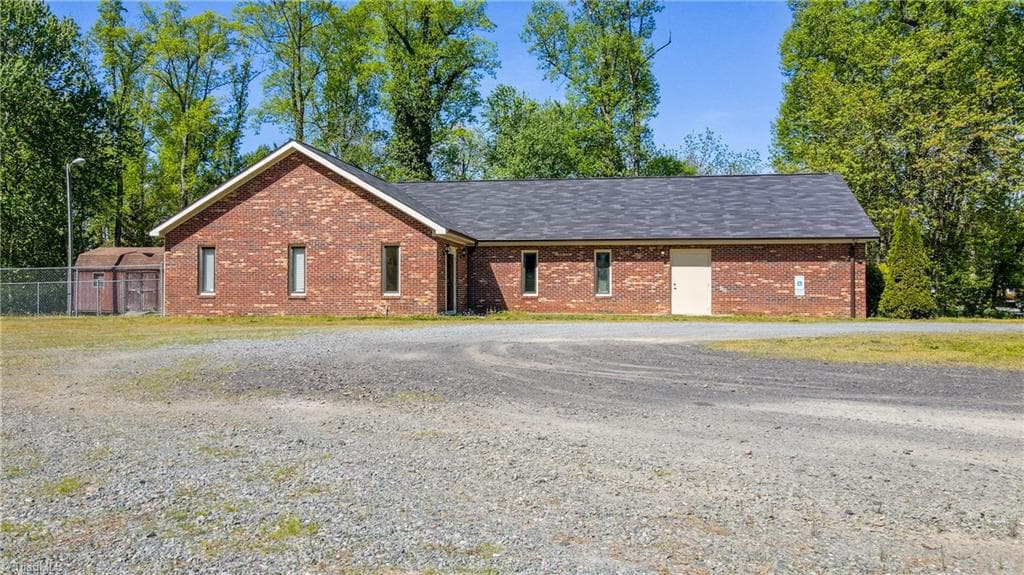 717 Harrison Street, Reidsville NC 27320