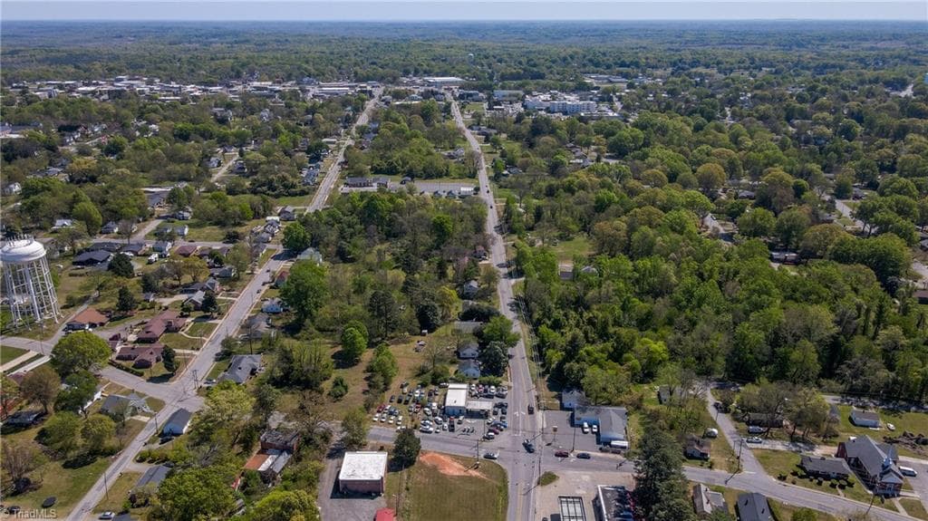 Remarks at 717 Harrison Street, Reidsville NC 27320, photo 10 of 30