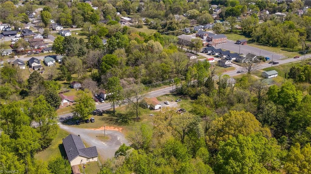 Remarks at 717 Harrison Street, Reidsville NC 27320, photo 11 of 30
