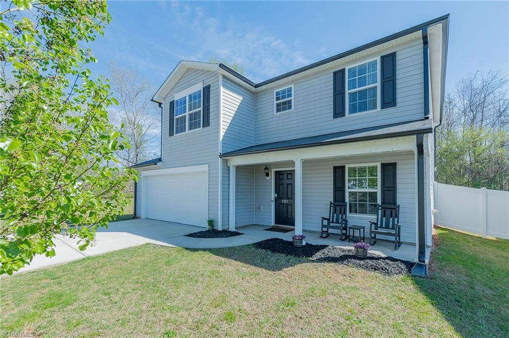 501 Caden Village Circle, Lexington NC 27295