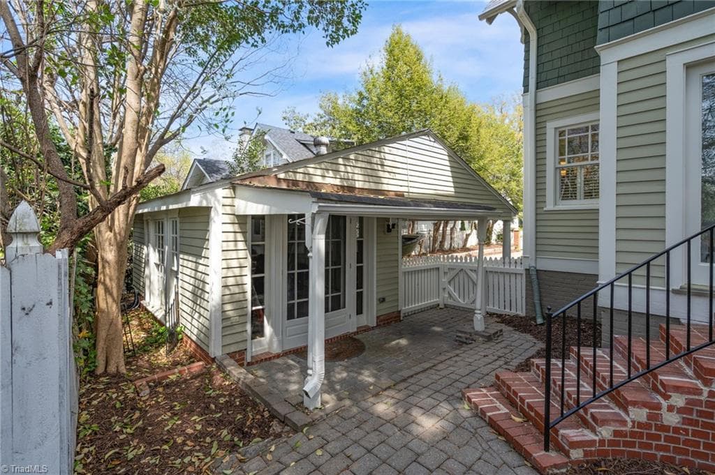 Stick/Site Built at 609 Magnolia Street, Greensboro NC 27401, photo 36 of 44