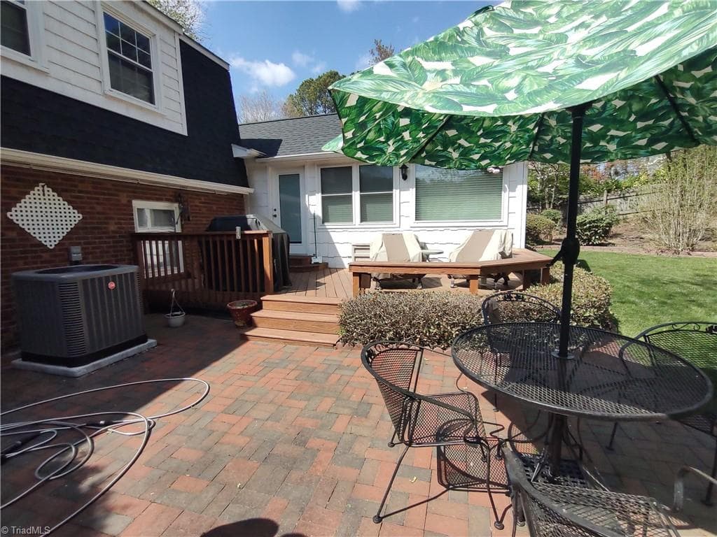 Stick/Site Built at 3811 Willowood Drive, Clemmons NC 27012, photo 7 of 24