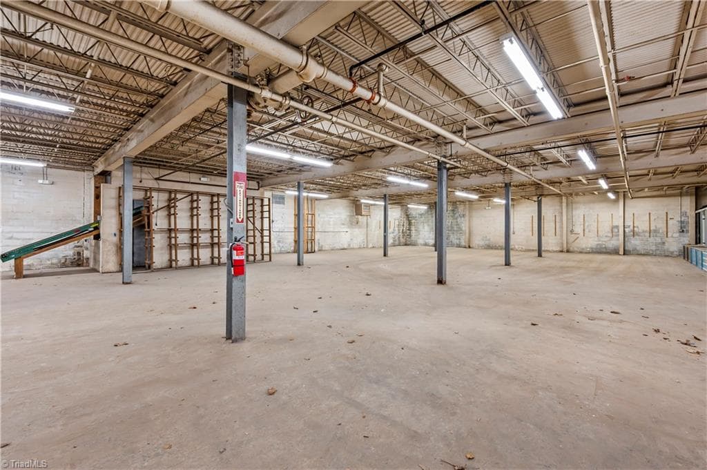 Industrial at 422 & 420 South Road, High Point NC 27262, photo 26 of 39
