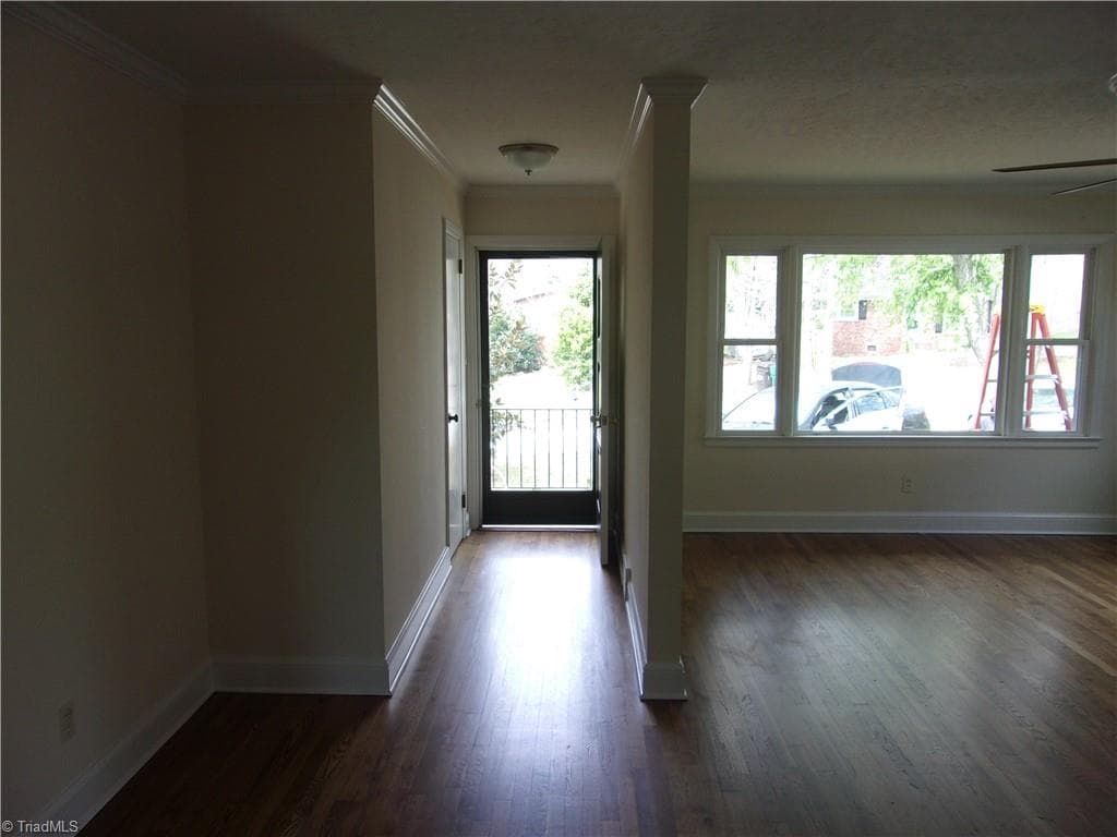 Stick/Site Built at 412 Peace Street, High Point NC 27262, photo 5 of 37