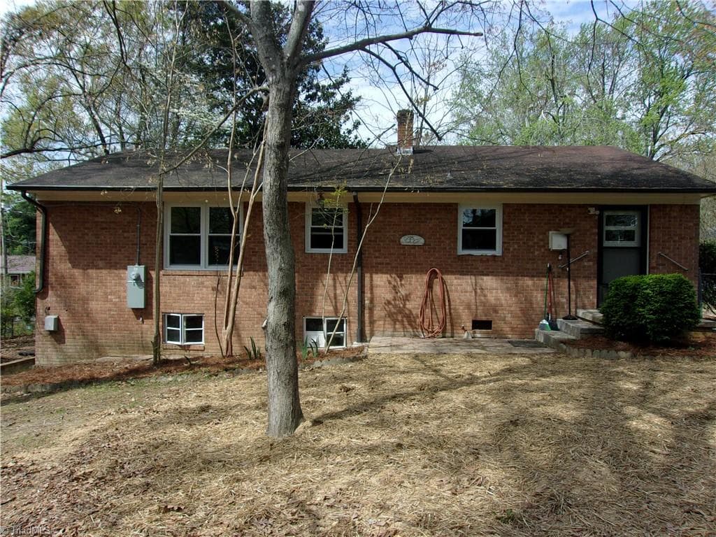 Stick/Site Built at 412 Peace Street, High Point NC 27262, photo 33 of 37