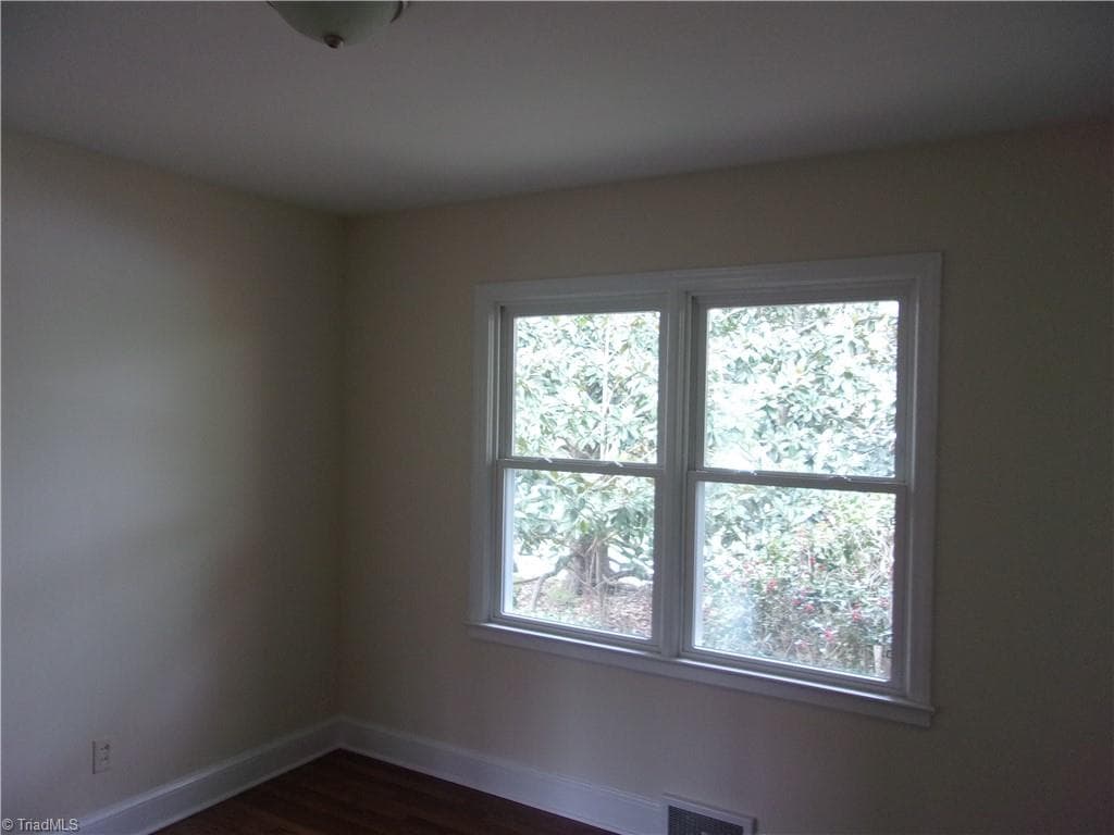 Stick/Site Built at 412 Peace Street, High Point NC 27262, photo 14 of 37