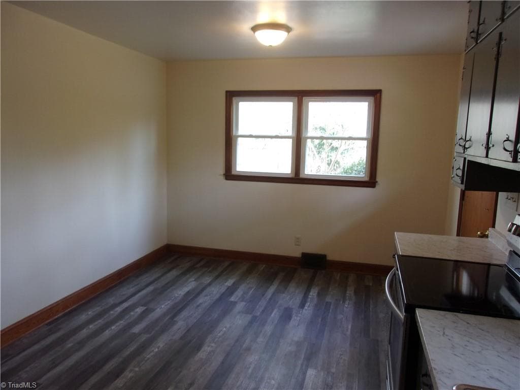 Stick/Site Built at 412 Peace Street, High Point NC 27262, photo 18 of 37