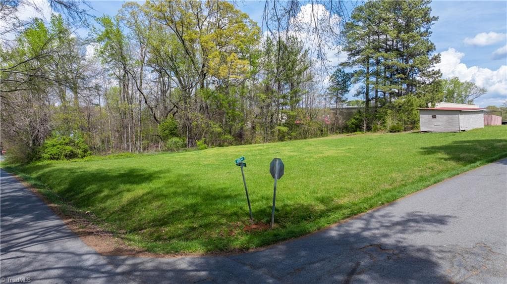 Remarks at 35 Varner Street, Denton NC 27239, photo 6 of 16