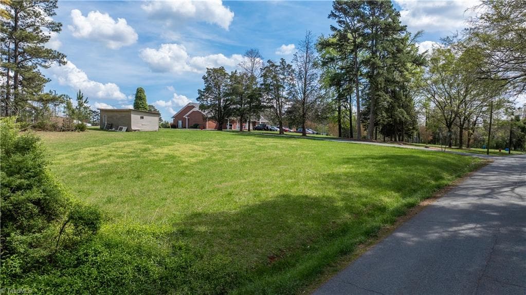 Remarks at 35 Varner Street, Denton NC 27239, photo 7 of 16