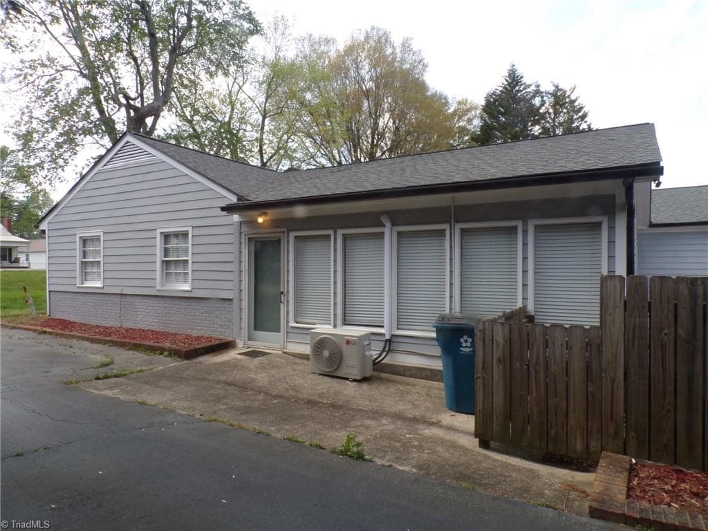 Stick/Site Built at 4543 Pleasant Garden Road, Greensboro NC 27406, photo 3 of 45