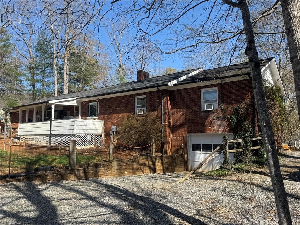 Stick/Site Built at 357 Holly Hill Street, North Wilkesboro NC 28659, photo 47 of 50