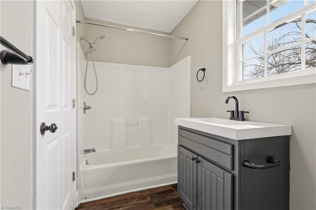 Triplex at 528 N Scales Street, Reidsville NC 27320, photo 27 of 29