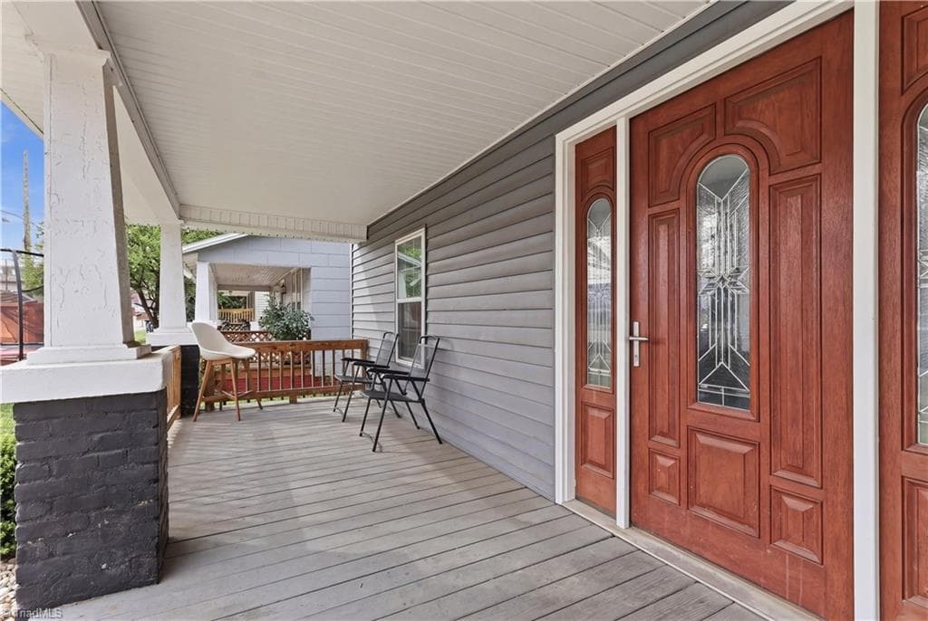 Triplex at 528 N Scales Street, Reidsville NC 27320, photo 3 of 29