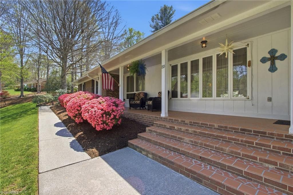Stick/Site Built at 1515 Holly Circle, Wilkesboro NC 28697, Wilkesboro, photo 61 of 88