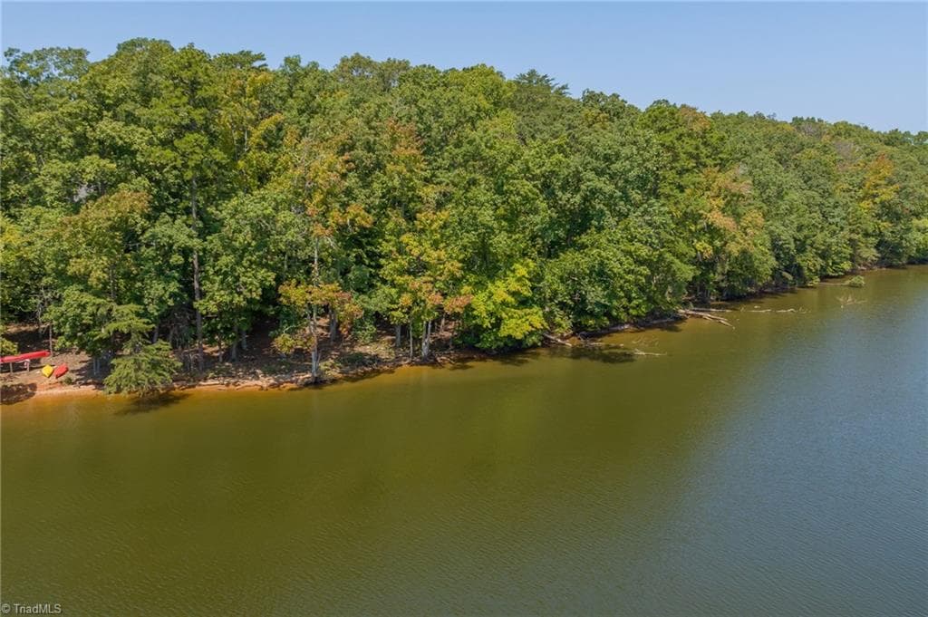 Single Family Residence at 1047 Starboard Reach, Lexington NC 27292, Lexington, photo 13 of 30