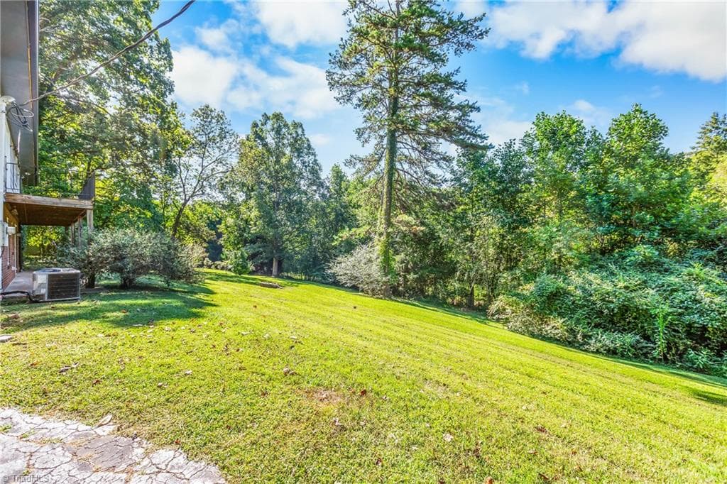 Stick/Site Built at 4210 Niblick Drive, Pfafftown NC 27040, photo 34 of 44