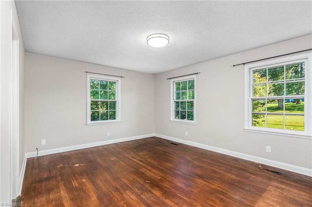 Stick/Site Built at 4210 Niblick Drive, Pfafftown NC 27040, photo 21 of 44