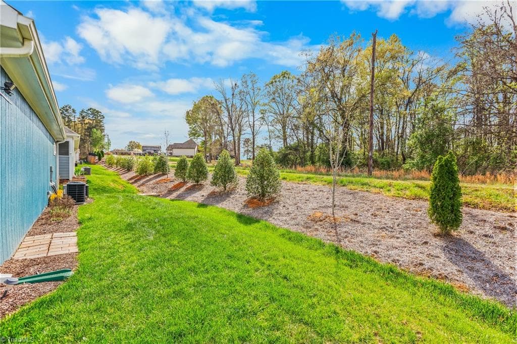 Stick/Site Built at 428 Waterton Way, Kernersville NC 27284, photo 33 of 37