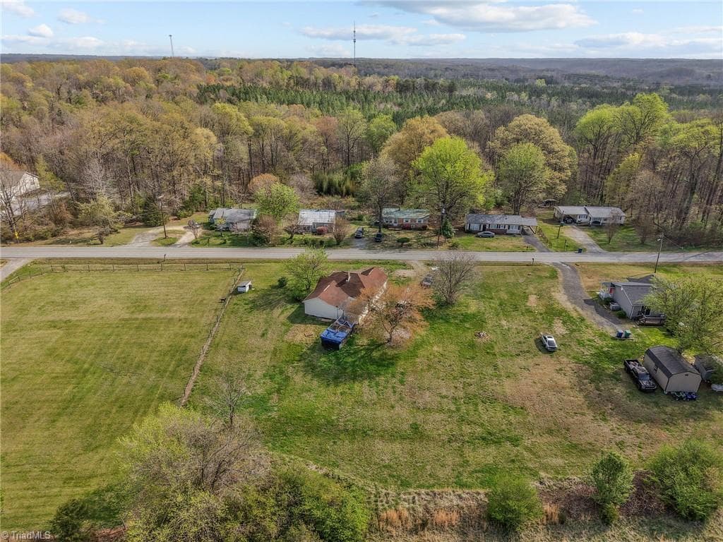 Stick/Site Built at 366 Brooks Road, Reidsville NC 27320, Reidsville, photo 23 of 28