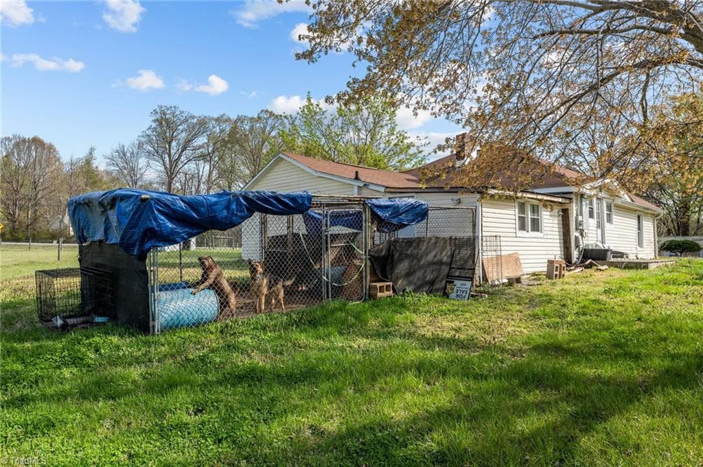 Stick/Site Built at 366 Brooks Road, Reidsville NC 27320, Reidsville, photo 19 of 28