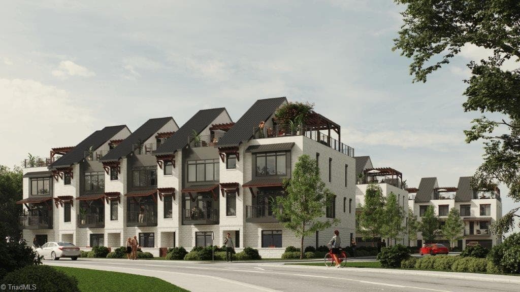 110 Southpoint Lane, New London NC 28127
