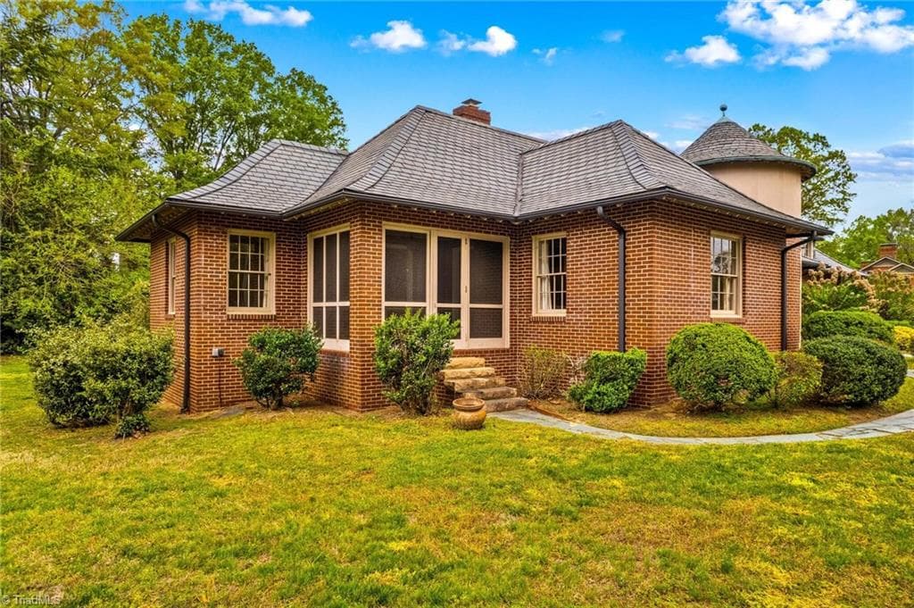 Stick/Site Built at 725 Mocksville Avenue, Salisbury NC 28144, Salisbury, photo 36 of 50