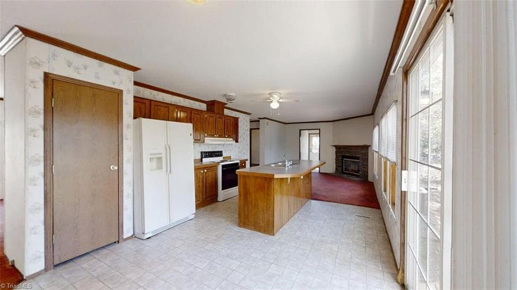 Manufactured Home at 1080 Mineral Springs Road, Madison NC 27025, Madison, photo 15 of 52
