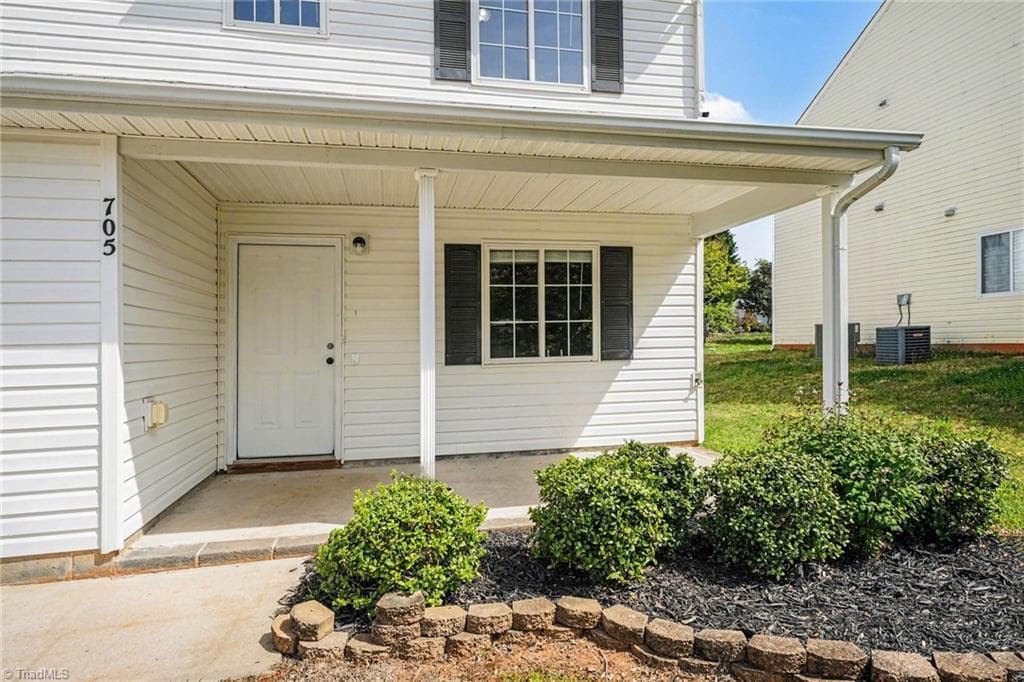 705 Topsail Drive, Browns Summit NC 27214