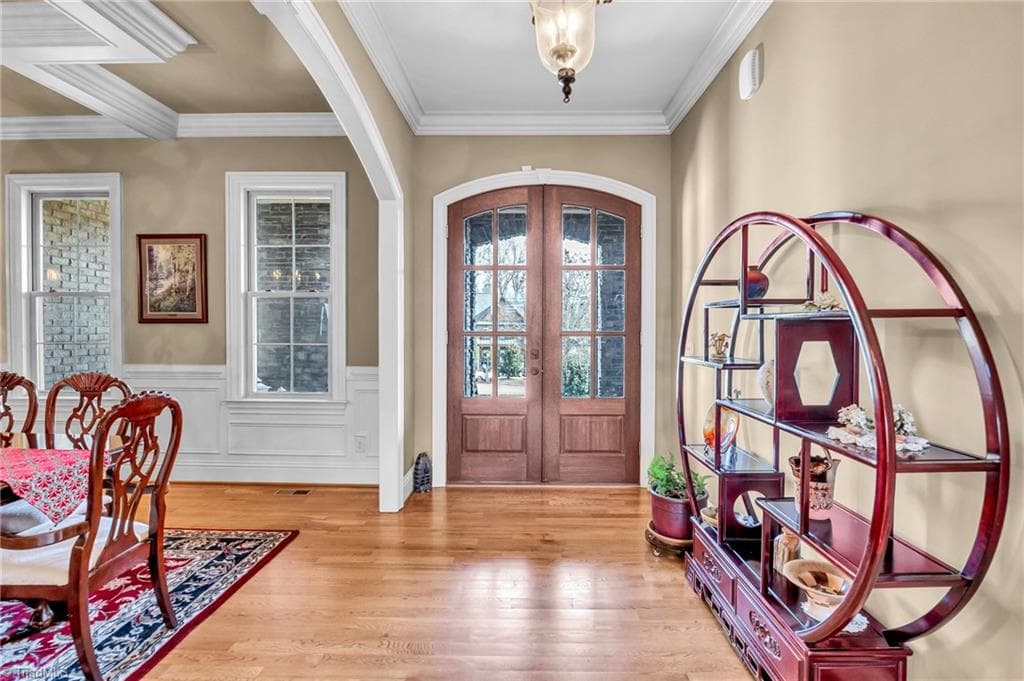 Stick/Site Built at 6803 River Farm Drive, Oak Ridge NC 27310, Oak Ridge, photo 5 of 88