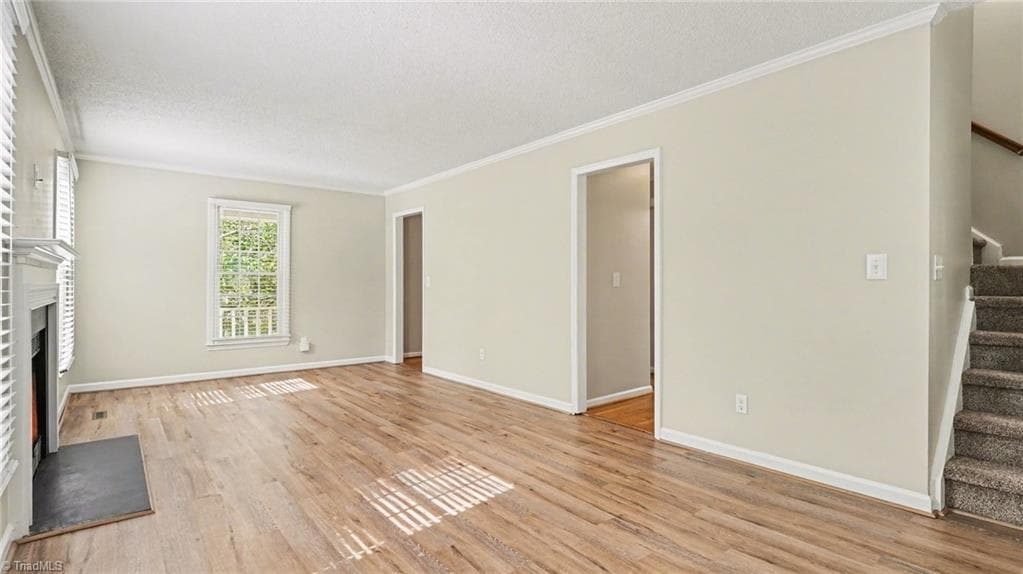 Stick/Site Built at 7132 Avenbury Circle, Kernersville NC 27284, photo 5 of 23