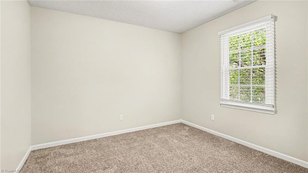 Stick/Site Built at 7132 Avenbury Circle, Kernersville NC 27284, photo 15 of 23