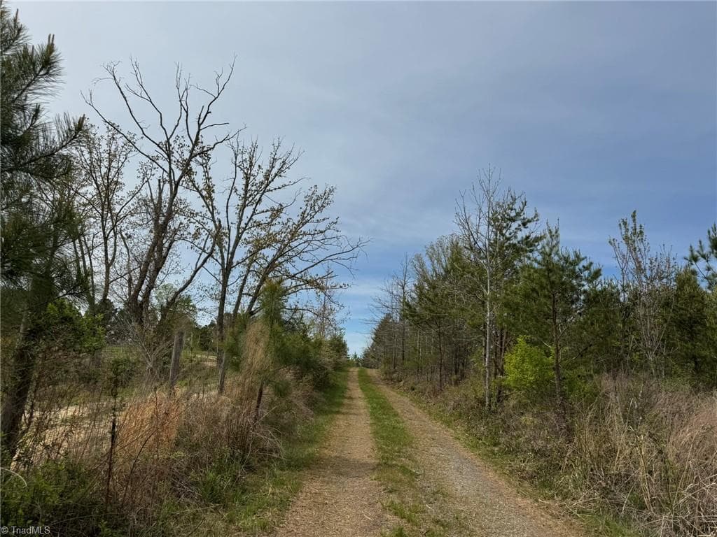 6988 Salem Chapel Road, Walnut Cove NC 27052