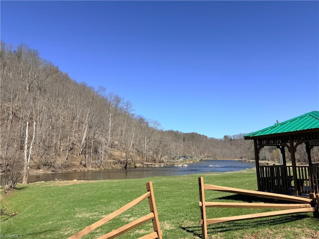 Single Family Residence at TBD (Lot 21 & 22) Martha Lane, Piney Creek NC 28663, photo 27 of 34