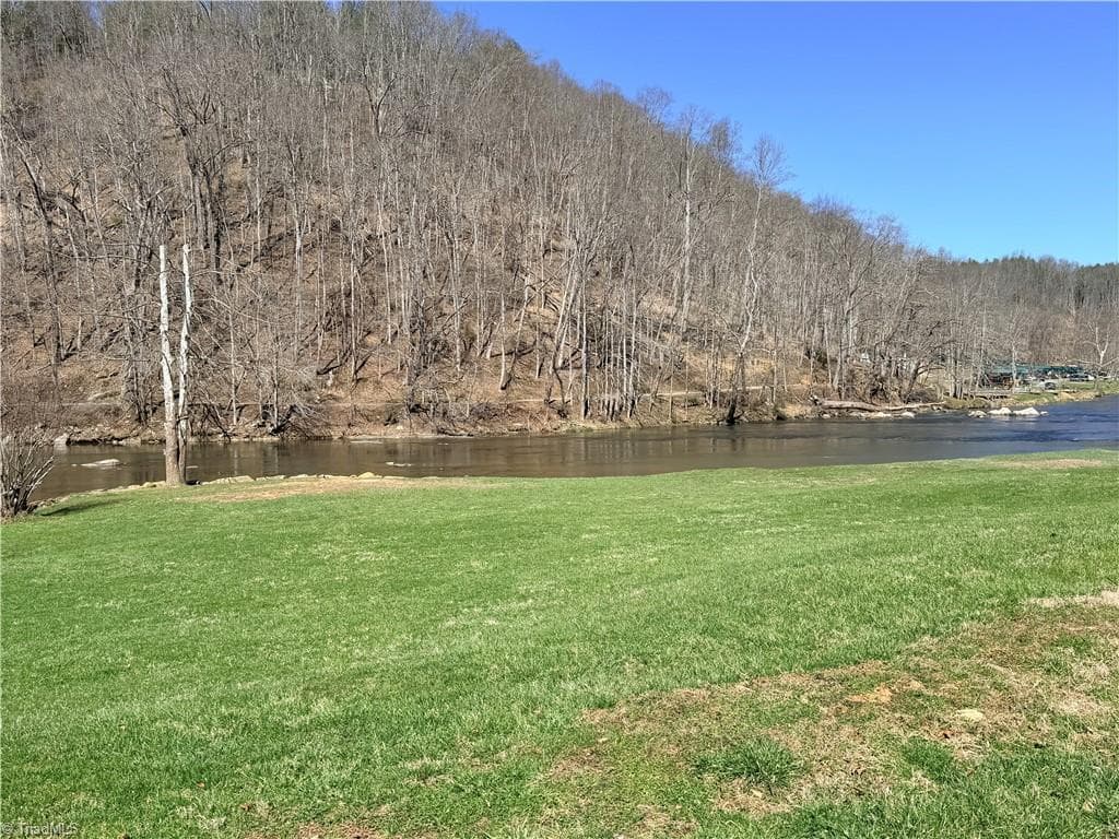 Single Family Residence at TBD (Lot 21 & 22) Martha Lane, Piney Creek NC 28663, photo 29 of 34