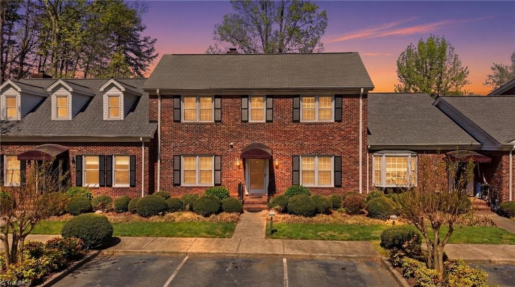 Stick/Site Built at 1327 Cotswald Terrace, Reidsville NC 27320, photo 3 of 37