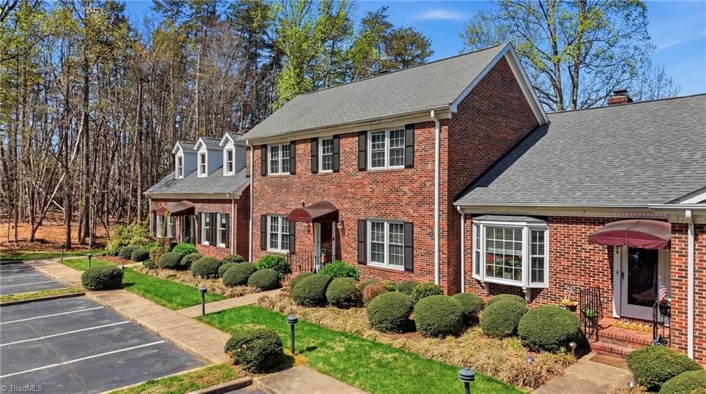 1327 Cotswald Terrace, Reidsville NC 27320