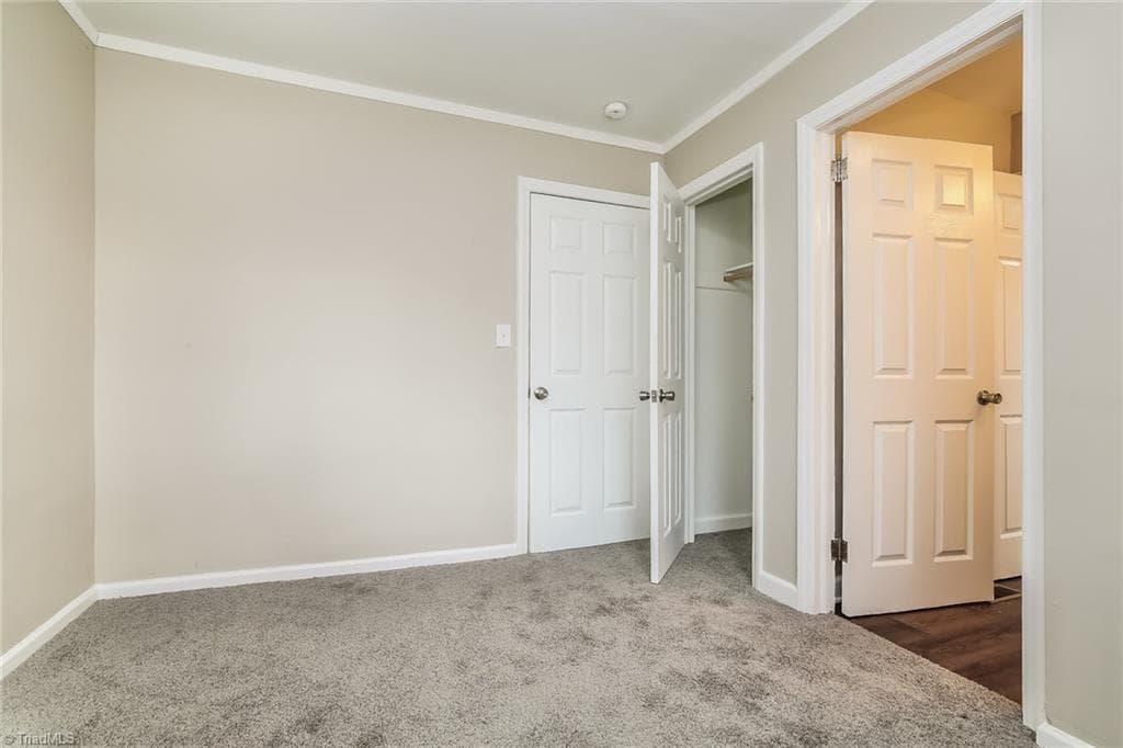 Stick/Site Built at 401 Hobson Street, High Point NC 27260, photo 8 of 16