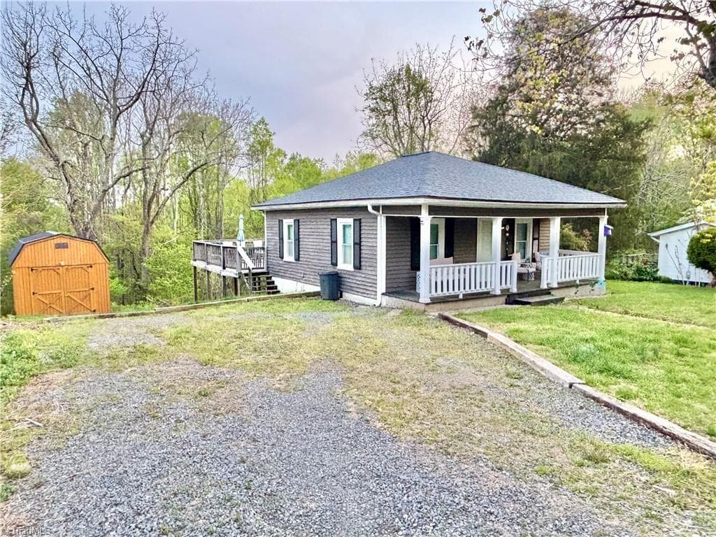 1072 Grassy Knob Road, Pilot Mountain NC 27041