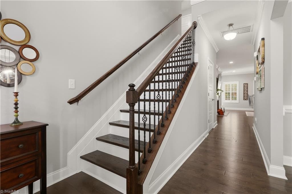 Stick/Site Built at 2901 Fernley Court, High Point NC 27262, photo 6 of 29