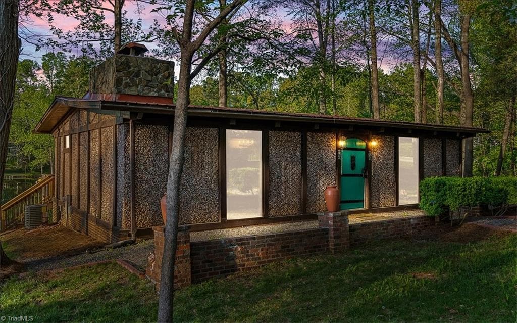 Stick/Site Built at 3908 Waterton Road, Summerfield NC 27358, photo 4 of 50