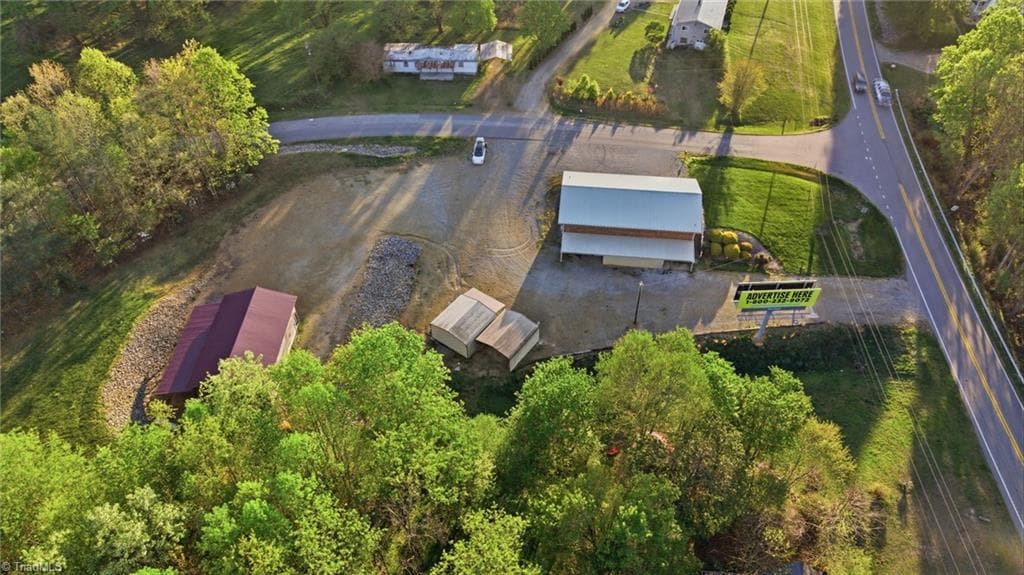 Office at 125 Woodhaven Road, North Wilkesboro NC 28659, photo 9 of 28