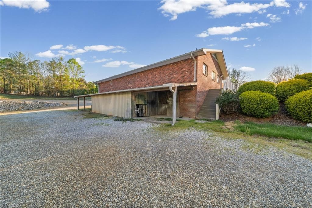 Office at 125 Woodhaven Road, North Wilkesboro NC 28659, photo 10 of 28