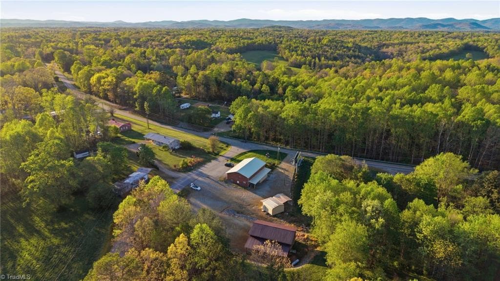 Office at 125 Woodhaven Road, North Wilkesboro NC 28659, photo 8 of 28