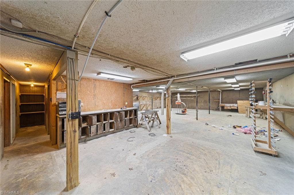 Office at 125 Woodhaven Road, North Wilkesboro NC 28659, photo 25 of 28