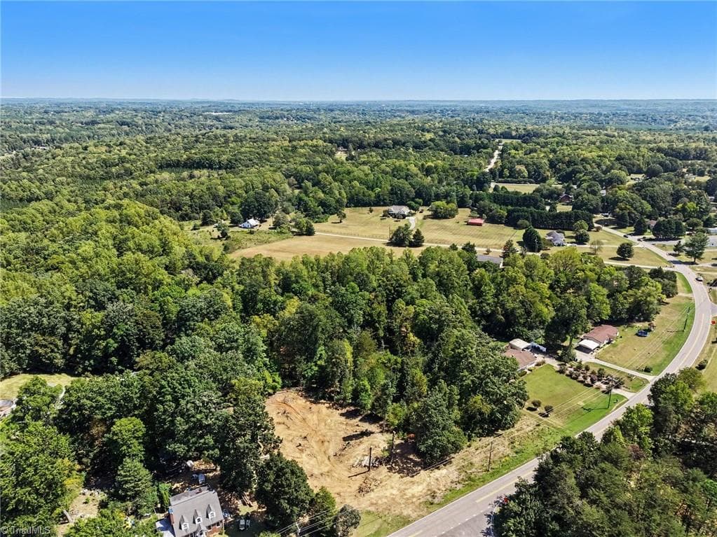 Single Family Residence at 146 Mabes Road, Eden NC 27288, Eden, photo 8 of 14
