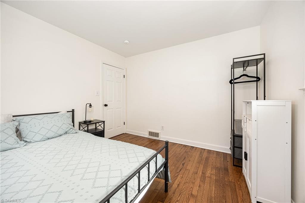 Stick/Site Built at 3021 Kinnamon Road, Winston-Salem NC 27104, photo 21 of 25